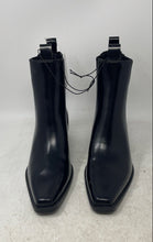 Load image into Gallery viewer, H&amp;M Womens Black Square Toe Pull-On Ankle Boots Size 6 With Tag
