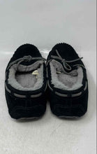 Load image into Gallery viewer, UGG Mens Olsen Black Suede Sheepskin Round Toe Slip-On Slippers Size 10
