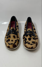 Load image into Gallery viewer, Cole Haan Womens 4.ZERØGRAND Brown Animal Print Penny Loafer Shoes Size 7B
