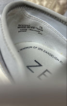 Load image into Gallery viewer, Cole Haan Womens Generation ZERØGRAND II W30665 Gray Sneaker Shoes Size 7B
