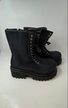 Load image into Gallery viewer, FDCP Mens Black Round Toe Lace-Up Ankle Combat Boots Size 280
