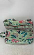 Load image into Gallery viewer, Vera Bradley Womens Green Floral Adjustable Strap Zip Top Quilted Crossbody Bag

