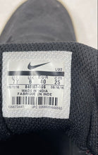 Load image into Gallery viewer, Nike Kids Court Borough Mid 845107-006 Black Pink Sneaker Shoes Size 7
