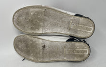 Load image into Gallery viewer, Disney By Ground Up Womens White Black Minnie Mouse Sneakers Shoes Size 9M
