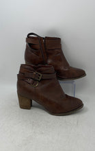 Load image into Gallery viewer, Michael By Michael Shannon Womens Blair 122828 Brown Side Zip Ankle Boots Size 9

