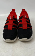 Load image into Gallery viewer, Reebok Baby Black &amp; Red Round Toe Low Top Lace-Up Sneaker Shoes Size 8K
