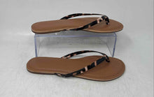 Load image into Gallery viewer, J.Crew Womens Beige Black Open Toe Slip-On Flat Flip Flop Sandals Size 7
