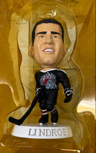 Load image into Gallery viewer, Corinthian Headliners XL Eric Lindros 1998 NHLPA Limited Edition Bobblehead
