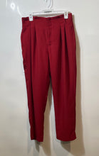 Load image into Gallery viewer, Forever 21 Womens Red Pleated Front Pockets Straight Leg Trouser Pants Size M
