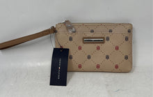 Load image into Gallery viewer, Tommy Hilfiger Womens Tan Brown Red &amp; Black Monogram Wristlet Wallet With Tags
