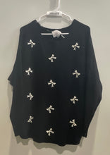 Load image into Gallery viewer, Liv Milano Womens Black Long Sleeve Pearl Embellished Bow Pullover Sweater Sz XL

