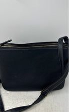 Load image into Gallery viewer, White Mountain Womens Black Leather Adjustable Strap Crossbody Bag With Tag
