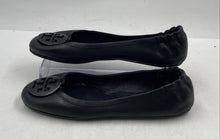 Load image into Gallery viewer, Authentic Tory Burch Womens Black Leather Ballet Flats Size 8M Damaged
