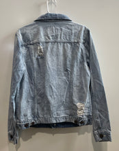 Load image into Gallery viewer, Guess Womens Blue Denim Long Sleeve Button Front Trucker Jacket Size Medium

