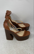 Load image into Gallery viewer, Jessica Simpson Womens Saveria Brown Block Heel Platform Sandals Size 8M
