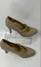 Load image into Gallery viewer, Kelly &amp; Katie Womens Caris Beige Round Toe Buckle High Pump Heels Size 6
