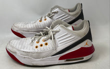 Load image into Gallery viewer, Nike Mens Air Jordan Max Aura 5 DZ4353-160 White Red Sneaker Shoes Size 11.5
