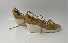 Load image into Gallery viewer, Charles By Charles David Womens Vegas Beige White Platform Sandals Size 8
