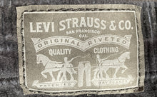 Load image into Gallery viewer, Levi Strauss &amp; Co. Womens Black 311 Shaping Corduroy Skinny Leg Ankle Pants 31
