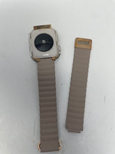 Load image into Gallery viewer, Apple Watch Serie Se 40mm Aluminum Case ( Refurbished) Unlocked (NCL)

