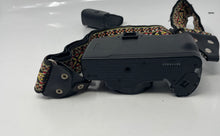 Load image into Gallery viewer, Minolta Maxxum 3000i Black Auto Focus SLR Film Camera Not Tested
