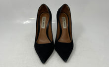 Load image into Gallery viewer, Steve Madden Womens Black Pointed Toe Slip-On Stiletto Pump Heels Size 7M
