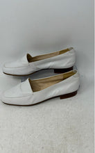 Load image into Gallery viewer, Selly Womens White Soft Genuine Leather Slip-On Low Top Loafer Flat Size 8
