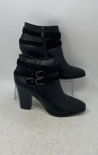 Load image into Gallery viewer, White House Black Market Womens Black Block Heel Side Zip Ankle Bootie Size 10M
