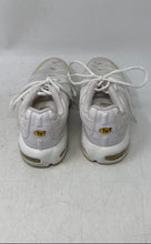 Load image into Gallery viewer, Nike Boys Air Max Plus CD0609-103 White Lace-Up Low Top Sneakers Shoes Size 7Y
