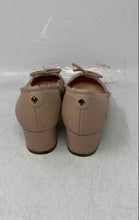 Load image into Gallery viewer, Kate Spade Womens Yasmin Nude Leather Bow Scalloped Block Pump Heels Size 5 1/2M
