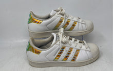 Load image into Gallery viewer, Adidas Kids Superstar White Leather Low Top Lace-Up Sneakers Shoes Size 6
