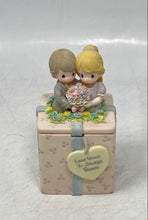Load image into Gallery viewer, Precious Moments By Enesco Love Vows To Always Bloom Trinket Box Collectible
