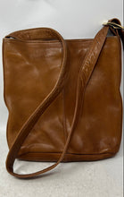 Load image into Gallery viewer, Verucci Womens Brown Leather Inner Pocket Adjustable Strap Shoulder Bag
