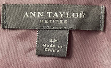 Load image into Gallery viewer, Ann Taylor Womens Light Purple Side Zip Short Straight &amp; Pencil Skirt Size 4P
