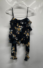 Load image into Gallery viewer, H&amp;M Womens Multicolor Floral Print Long Sleeve Pullover Cropped Top Size 6
