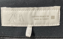 Load image into Gallery viewer, Zara Womens Black Flat Front Side Zip Stretch Mini Skort Size Medium
