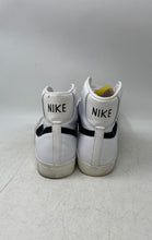 Load image into Gallery viewer, Nike Mens Blazer Mid 77 Vintage BQ6806-100 White Black Sneaker Shoes Size 11

