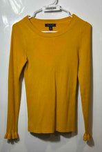 Load image into Gallery viewer, Ann Taylor Womens Yellow Knitted Long Sleeve Round Neck Pullover Sweater Size XS
