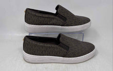 Load image into Gallery viewer, Michael Kors Womens Brown White Signature Print Sneaker Shoes Size 7.5M
