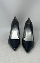 Load image into Gallery viewer, Marc Fisher Womens Girafee2 Black Pointed Toe Stiletto Pump Heels Size 10M
