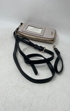 Load image into Gallery viewer, Guess Womens Beige Leather Detachable Adjustable Strap Phone Crossbody Purse
