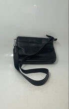 Load image into Gallery viewer, Michael Kors Womens Ezra Black Detachable Strap Messenger Crossbody Handbag
