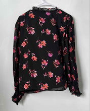 Load image into Gallery viewer, Vince Camuto Womens Black Floral Long Sleeve Pullover Blouse Top Size Large
