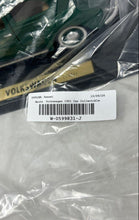 Load image into Gallery viewer, Collectible Maisto 1951 Volkswagen Beetle Green 1:18 Diecast Model Car Base
