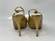 Load image into Gallery viewer, Authentic Jimmy Choo London Womens Beige High Slingback Heels Size EU 40 Damaged
