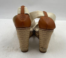 Load image into Gallery viewer, Authentic Tory Burch Womens Frieda Beige Brown Wedge Heel Platform Sandals Sz 6B
