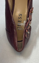 Load image into Gallery viewer, Guess Womens Brown Leather Slip-On Round Toe Stiletto Pump Heels Size 7.5 M
