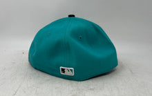 Load image into Gallery viewer, New Era Genuine Merchandise Mens Black Green Florida Marlins MLB Cap Size 7
