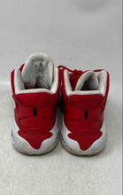 Load image into Gallery viewer, Nike Kids Air Jordan Max Aura 4 White Red Lace-Up Basketball Shoes Size 6Y

