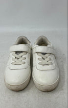 Load image into Gallery viewer, Michael Kors Unisex Kids White Low Top Hook &amp; Loop Sneakers Shoes Size 7
